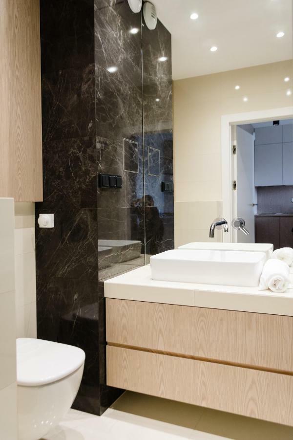Apartament Luxlux Metro Slodowiec *